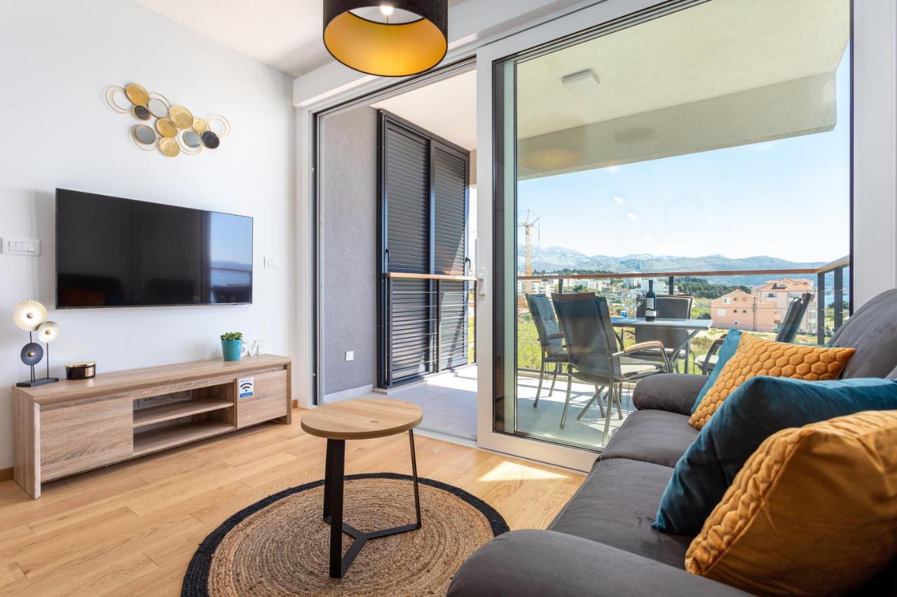 Apartment Lauretta Спліт Екстер'єр фото